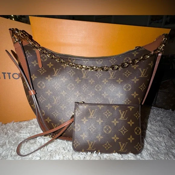 Excellent Condition Louis Vuitton Loop Hobo - Picture 3 of 6